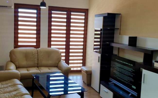 Стан во центар на туристичка - 3