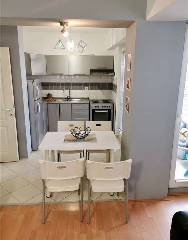 Стан во строг центар кај стара автобуска - 3