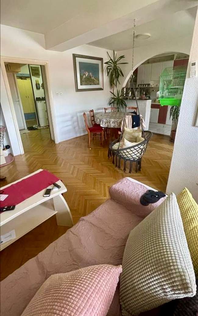 Четворособен стан во Христо Узунов - slika 2