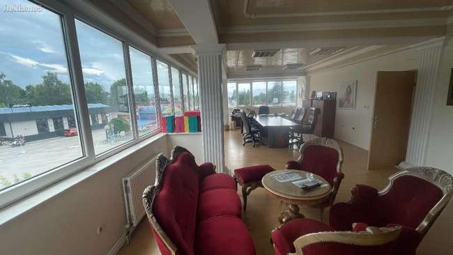 Атрактивен стамбено-деловен објект - 3