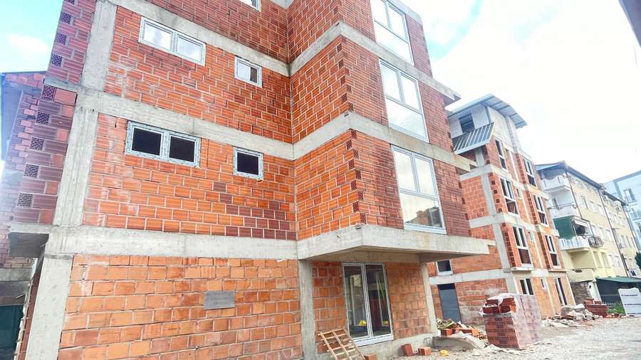 Се продава 3-собен стан на ул.7-ми Ноември - 1