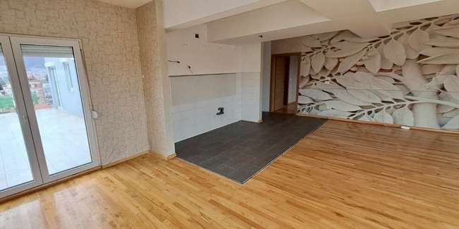 Четворособен простран стан на Јане Сандански - 3